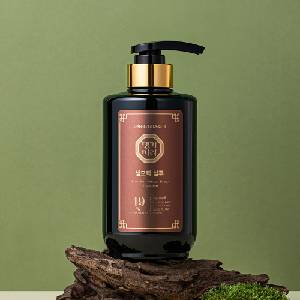 Doori Cosmetics Ревитализиращ билков шампоан против косопад Doori Premium Herbal Scalp Shampoo (DI101820)