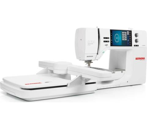 Bernina 700 PRO