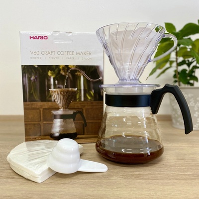 Hario V60-02 Pour Over Kit Plastic Black