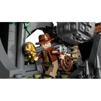 Image 1 of LEGO® Indiana Jones - Temple of the Golden Idol (77015)