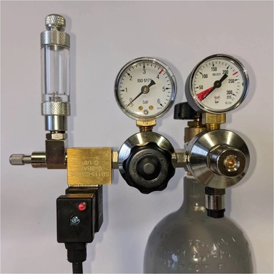 Rataj dvoustupňový Profi CO2 set s elektromagnetem 2,1 l, 1500 g