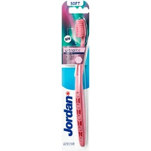Jordan Ultralite Ултралека четка за чувствителни зъби, Soft, асортимент