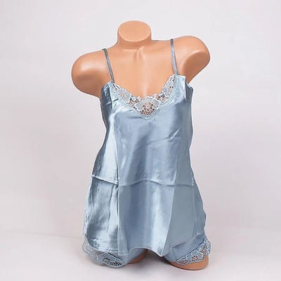 Сатенена пижама с дантела в цвят тюркоазен пастел