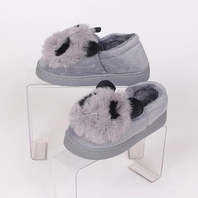 Детски плюшени пантофи в сиво с пухкаво мече