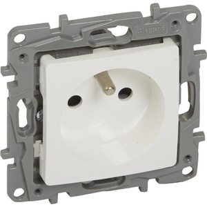 Legrand Контакт Legrand Niloe, 16A, френски стандарт, единичен, бял (764527)