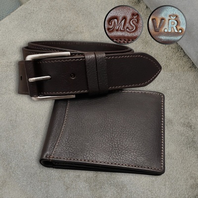 Pánský kožený set peněženka a opasek s monogramem