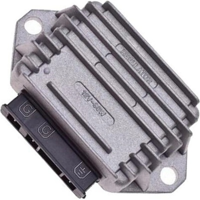 regulátor napětí 12V 80W Piaggio,Gilera, Vespa - černý konektor 3 pin RMS 24 603 0030
