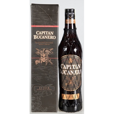 Capitan Bucanero Elixir Dominicano 7y 34% 0,7 l (karton)
