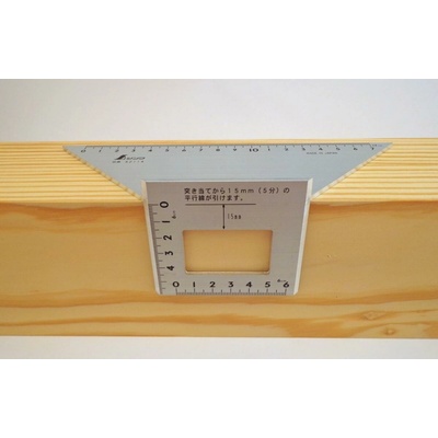 Shinwa přesný japonský pokosný 3D úhelník 2 x 45° a 90°