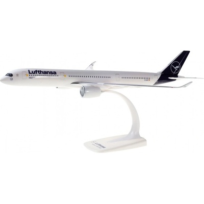 Herpa A350-941 Lufthansa 2018 colors Named Schwerin 1:200