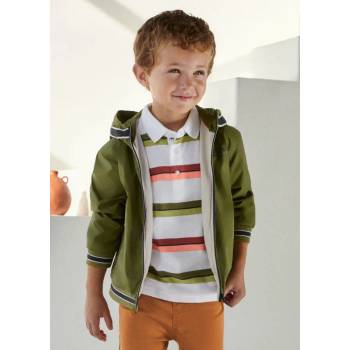 Image 1 of MAYORAL Яке против вятър в зелено за момче Майорал