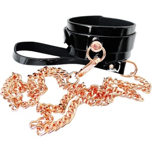 Kinky Diva o-ring НАШИЙНИК + ПОВОД ЧЕРЕН/ЗЛАТЕН
