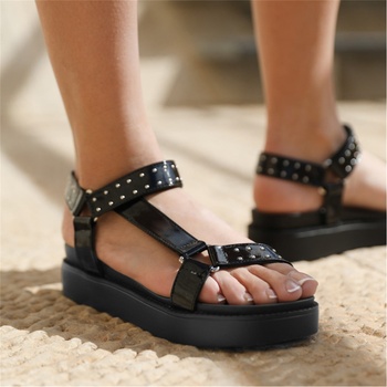 Wheres That From Сандали Wheres That From Women's Where's Strap Flat Sandals - Black