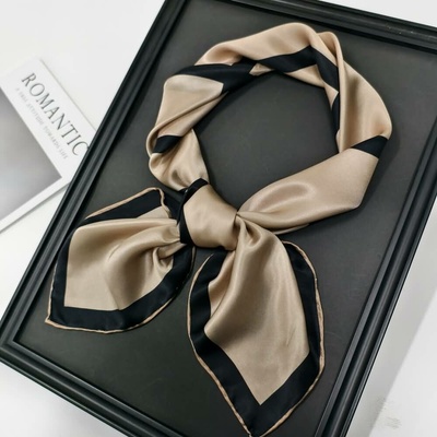 Hedvábný šátek kávově-černý – Zboží Dáma