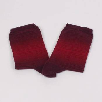 Image 1 of Детски чорапи в два нюанса червено с раиран десен