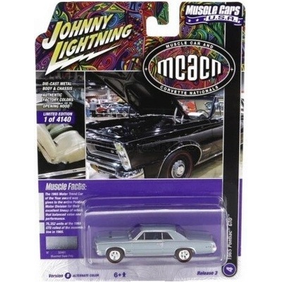 Johnny Lightning Pontiac GTO 1965 modrý 1:64