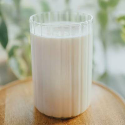 SOJKA Sójová svíce ve váze Aura bez vůně 800 g