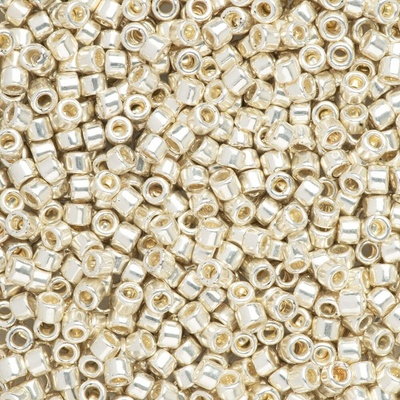 TOHO Rokajlové korálky - TOHO Treasure 11/0 (TT-01-558) č. 532 - 25 g
