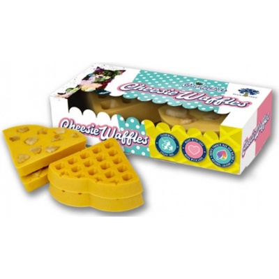Blue Tree Cheesie Waffles - Лакомство за кучета, вкусни вафли със сирене, без захар, в пакет
