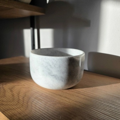 Svícen a vykuřovací miska z mramoru – Zbozi.Blesk.cz