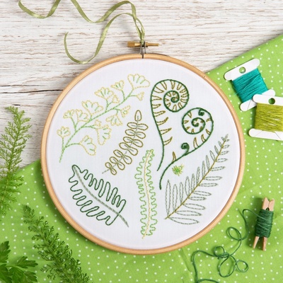 Vyšívací sada Kapradí Hawthorn – Zboží Mobilmania