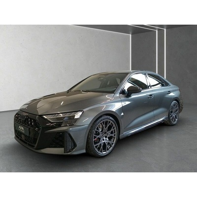 Audi RS3 S tronic 294 kW