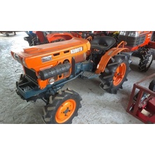 Kubota B7001