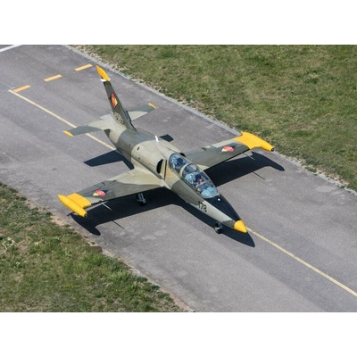 Let stíhačkou L-39 Albatros