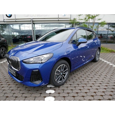 BMW 225e Active Tourer e xDrive 180 kW