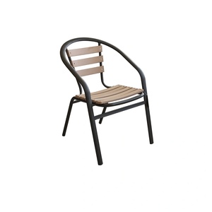 Mira-N Стол с подлакътник plastic wood natural (0195312)