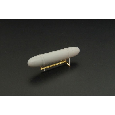 Brengun 50gal cigar fuel tank w-rack double pack PE resin set of twoo U.K. fuel tanks 1:48