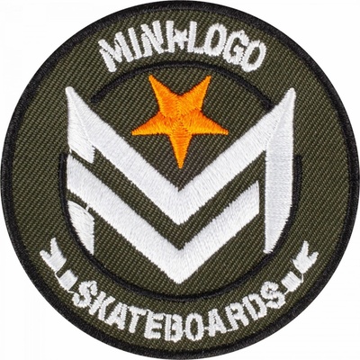 MINI LOGO CHEVRON PATCH 6 x 6 cm