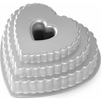 Nordic Ware forma bábovka srdce karamelová 2,8 l