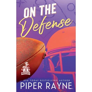On the Defense (Large Print) | Piper Rayne (2023)