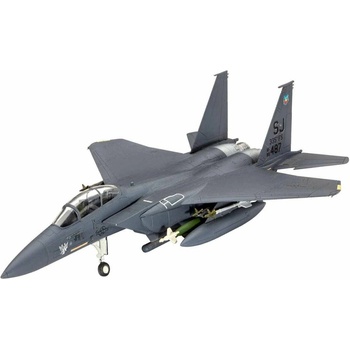 REVELL Plastic ModelKit letadlo 03972 F-15E Strike Eagle & Bombs 1:144