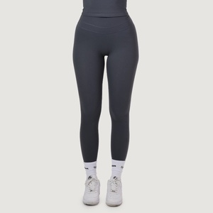 GymBeam Дамски клин NEO Iron L