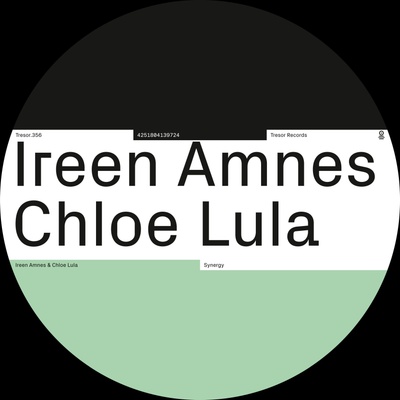 Ireen Amnes / Chloe Lula - Synergy (12" vinyl, dl card) (ec7c5b25-cce1-44f5-bbc3-1a9261840188)