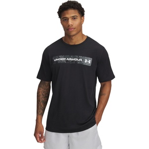 Under Armour Camo Chest Stripe SS Размер: M / Цвят: черен