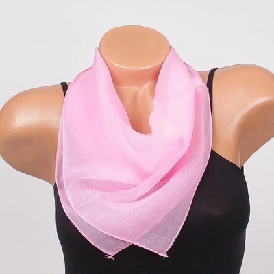 Стилно дамско фишу в розово