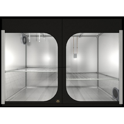 Secret Jardin Dark Room 297x150x217 cm rev. 4.0