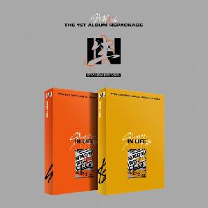 Daniel Shopping s. r. o Stray Kids: In Life (Standard Edition, Repackage) - CD (036494)