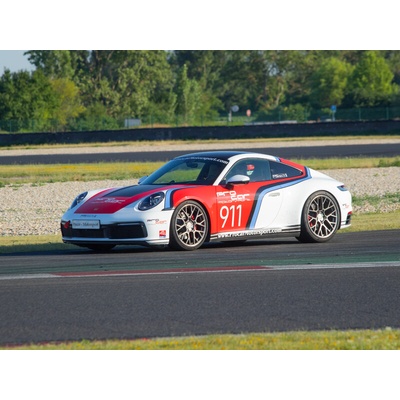 Zážitková jazda na pretekárskom Porsche 911/992 S4