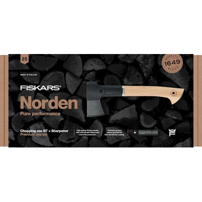 Fiskars Подаръчен комплект: Брадва за къмпинг Norden N7 и точило Xsharp (FS 1051146)