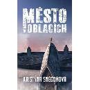Město v oblacích