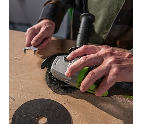 Greenworks GD24AG