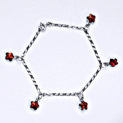 Čištín stříbrný se Swarovski krystaly siam kytičky R 1297