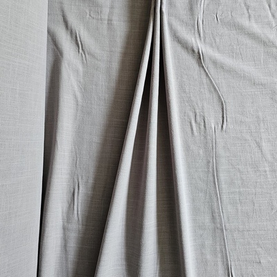 Oděvní len sv.šedý 20, šíře 140 cm 71033 Český výrobce
