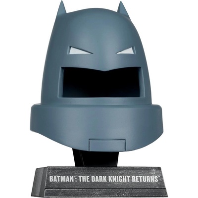 McFarlane Toys Фигурка DC Direct Armored Batman (The Dark Knight Returns) Cowl Replica 1: 3 Scale McFarlane (17936)