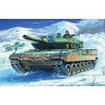 HobbyBoss 1/35 Deutscher Leopard 2 A5/A6 Panzer (382402)