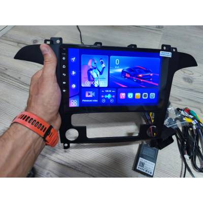 HIZPO S9004 Ford S-Max (4+32GB)